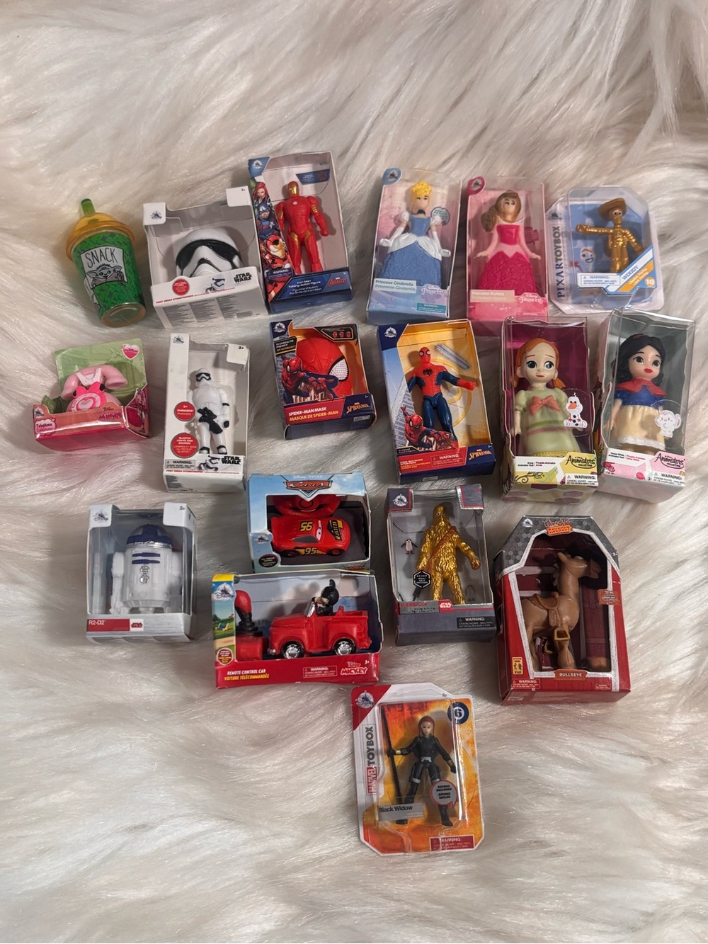 Zuru Mini Brands Toy Lot 18 Piece